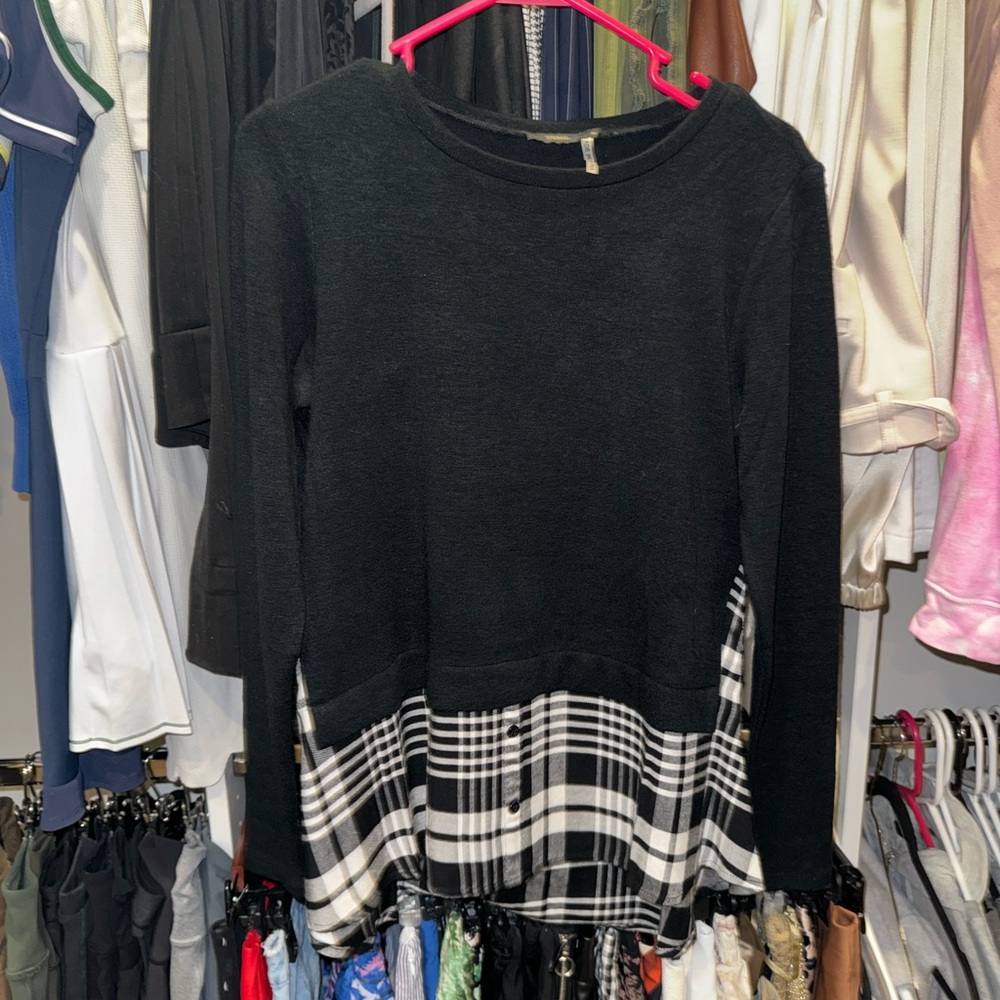 Sweater/Flannel